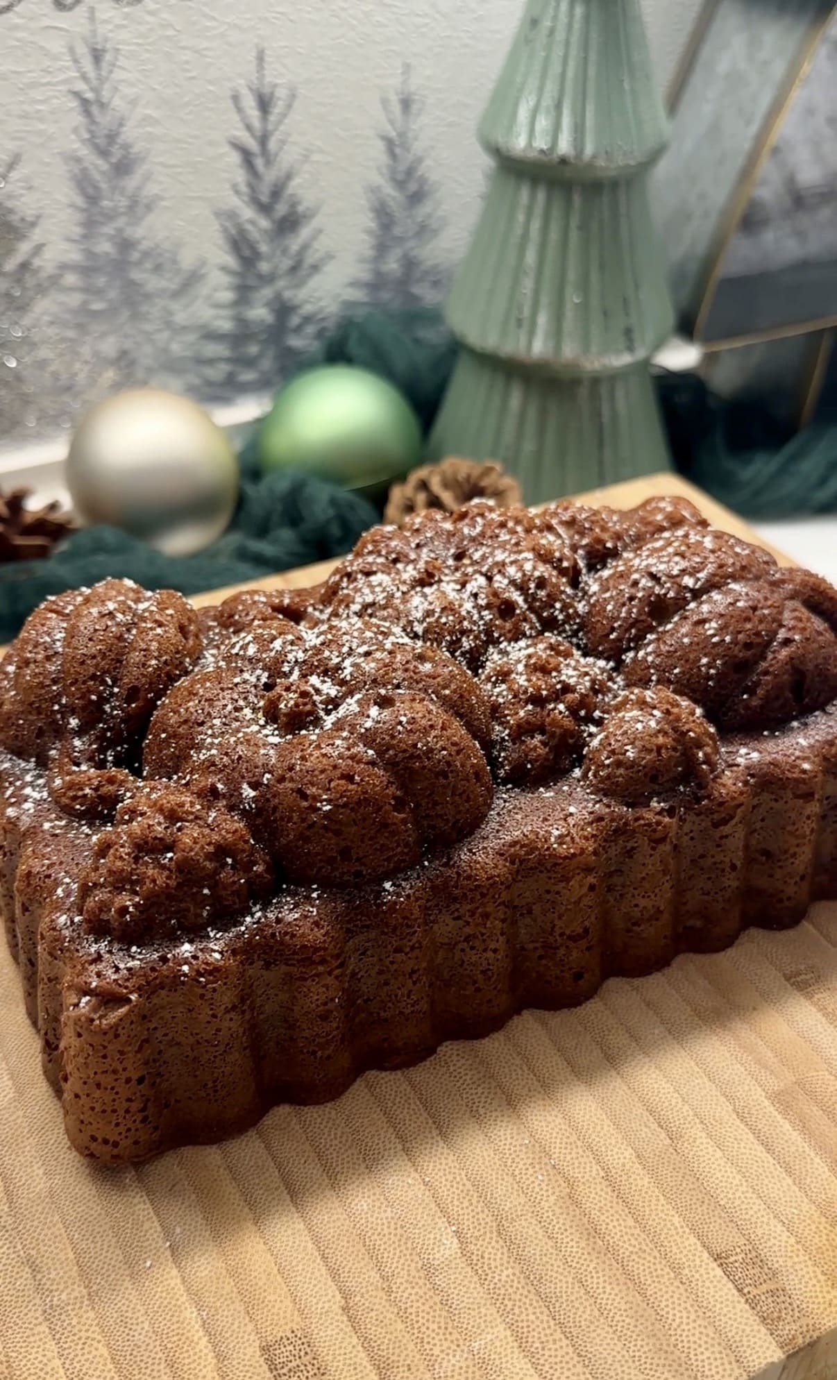 Harvest Pumpkin Bread You’ll Make Throughout the Fall Season
